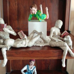 Paper Mache Sculpture, Reading Couple, Woman, Man, Booklover Gift, Art Deco, Ooak Sclpture - thumbnail 4