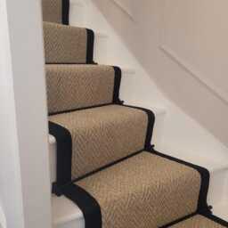 Stitched Taped Edge Stair Runner Chevron Beige - thumbnail 3