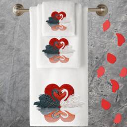 Personalized Embroidered Towel Set, Swan Wedding Gift, Luxury Cotton