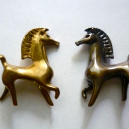 Black Stallion Movie Bucephalus Figurine in Golden Solid Bronze - thumbnail 4