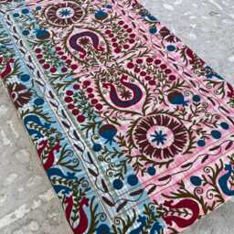 Handcrafted Cotton Kantha Suzani Quilt - Reversible Floral Patchwork Bedspread For King Size Bed With Traditional Indian Embroidery - thumbnail 4