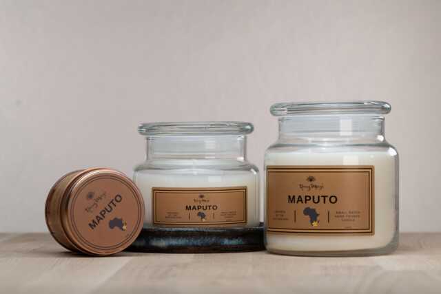 Maputo - Ocean Breeze Scented Candle - image 1