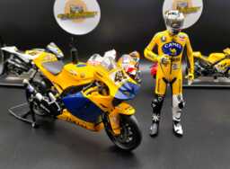 Large Handmade Moto-Gp Rider Figure With Bike 112 - Artwork Biker Gift Xmas Christmas - thumbnail 1