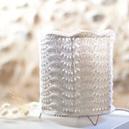 Dunes - Openwork Mesh Table Lamp/Seigaiha Pattern Hand-Knitted Handmade in Natural Fibers - thumbnail 3
