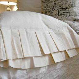 Flirty Pleated Cotton Ticking & Solid Pillow Shams - thumbnail 2
