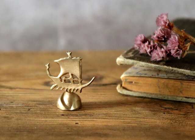 Ancient Trireme Brass Handcrafted Figurine - Small Ship Statuette - image 1
