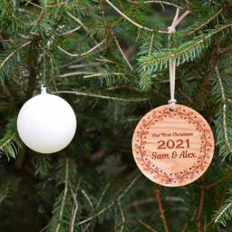 Custom Engraved Wooden Christmas Ornament Wreath Holiday Decor - thumbnail 3
