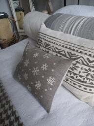 Exclusive Hand Printed Stone Snowflake Cushion Cover - thumbnail 3