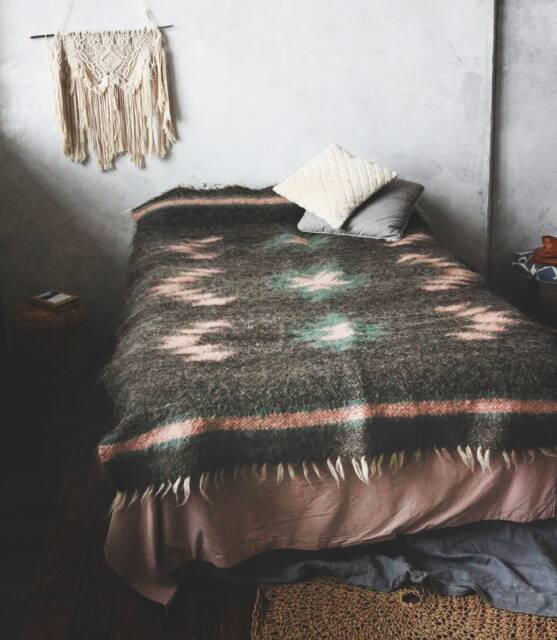 Handmade Hutsul Wool Blanket Weighted Bed Coverlet, Boho Throw - image 1