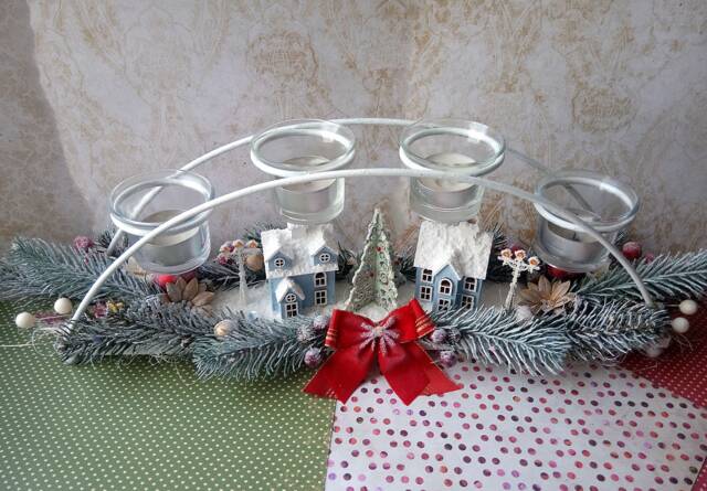 Christmas Candlestick Wreath Holder Handmadetable Decoration - image 1