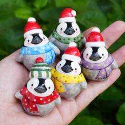 Penguin With Scarf, Handmade Figurine, Classic Tree Ornament - thumbnail 2