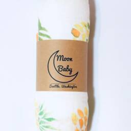Organic Bamboo Pineapple Muslin Baby Swaddle Blanket - thumbnail 2