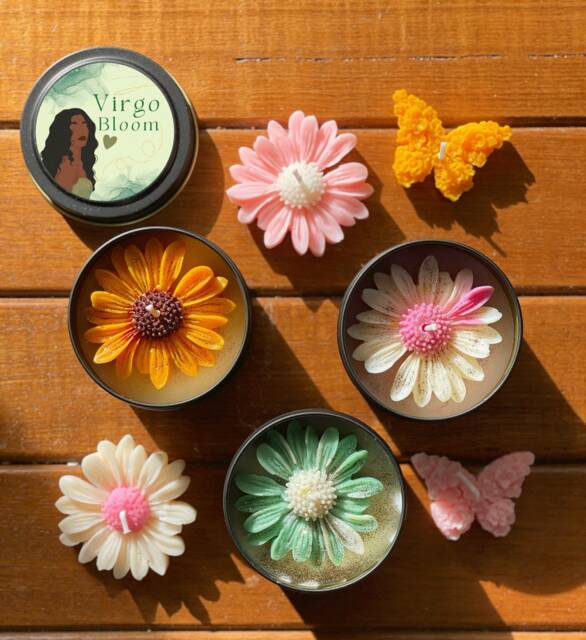 Zodiac Sign Daisy Candle Astrological Horoscope Soy Wax Candle - image 1