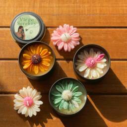 Zodiac Sign Daisy Candle Astrological Horoscope Soy Wax Candle - thumbnail 3