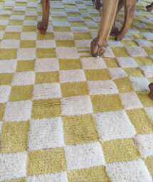 Handmade Checkered Wool Moroccan Rug, Boho White & Yellow Rug - 8x10 Ft - thumbnail 1