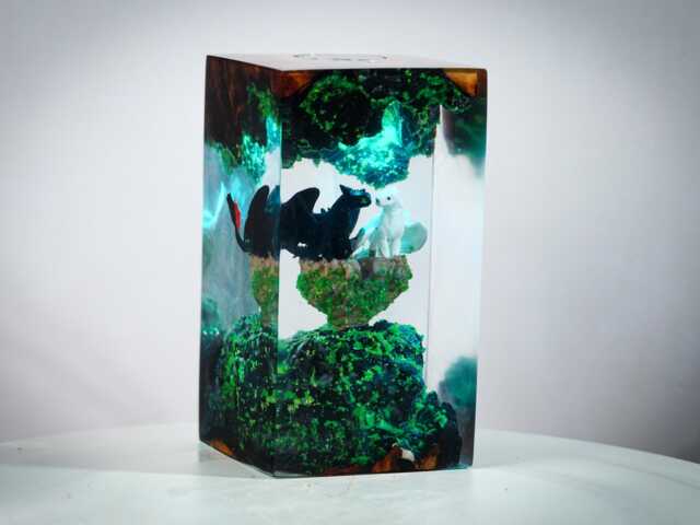 Premium T.oo.th.less Dragon Couple Lamp - Handmade Fantasy Diorama Resin Enchanted Forest Scene & Unique Gift For Couples And - image 1