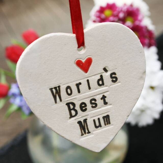 World's Best Mum Ceramic Hanging Heart, Personalised Mother's Day Gift, Gifts For - image 1