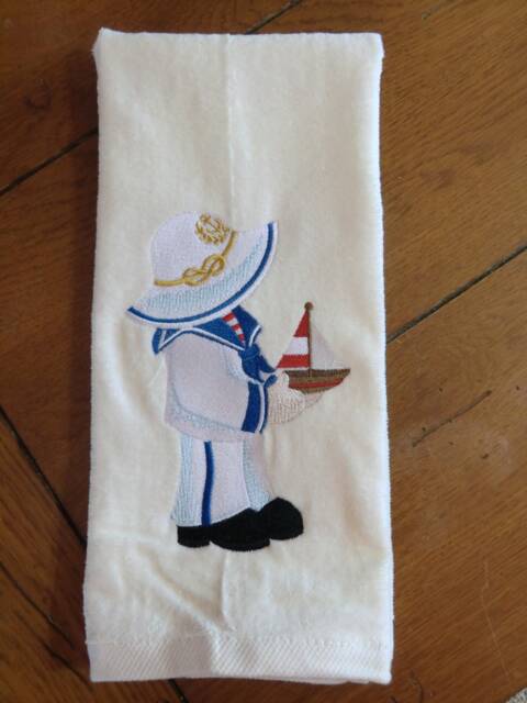 Embroidered Velour Hand Towel - Fisherman Fred Sailor Beige