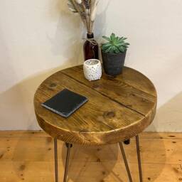 Handcrafted Rustic Wooden Round Side Table - Furniture Reclaimed Scaffold Boards Chunky Small - thumbnail 2