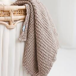 Waffle Woven Linen Towel Soft, Absorbent Bathroom Towel - thumbnail 3