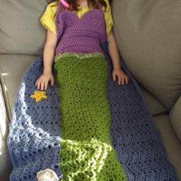 Mermaid Blanket - Crochet - thumbnail 2