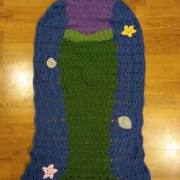 Mermaid Blanket - Crochet - thumbnail 3