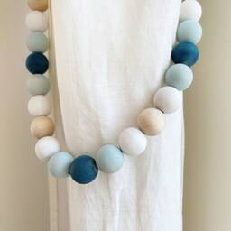 Coastal Beaded Curtain Tie Backs Ocean Blue Wooden Bead Garland - thumbnail 2