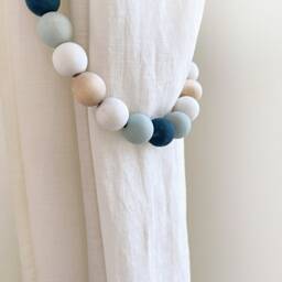 Coastal Beaded Curtain Tie Backs Ocean Blue Wooden Bead Garland - thumbnail 4