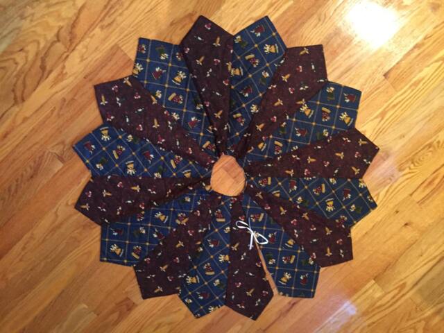 Quilted Christmas Tree Skirt Burgundy & Navy Angel Print, 42 Inch - image 1