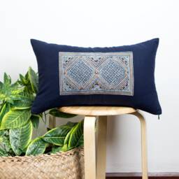 Linen Lumbar Pillow Cover - Dark Blue, Vintage Hmong Batik - 12x20 - thumbnail 2