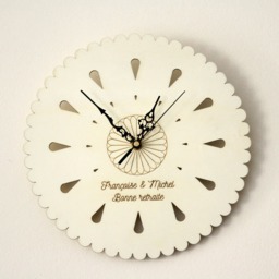 Custom Clock in Wood Personalized With Your Text Engraved, Unique Gift For Nature Lovers, Natural Design, Poetic Home Decor, Round Flower - thumbnail 3