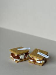 S'more Candle - Decorative Food Handmade Novelty Gift Unique Realistic Marshmallow Chocolate Camping Fire - thumbnail 1