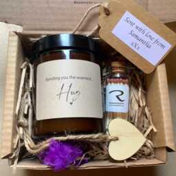 Warmest Hug Candle, Gift, in The Post, Gift Box For Her Him, Sending You A Hug, Thinking Of Gift, Friend, Birthday - thumbnail 3