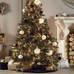 Navy Blue Luxury Faux Fur Tree Skirt, Superior Fake Christmas Decor - thumbnail 2