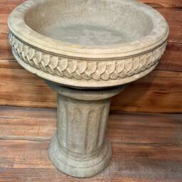 Stone Garden Art Deco Style Leaf Vine Detailed Bird Bath Statue Ornament - thumbnail 2