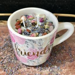 Candle Lavender Scented Soy in A Ceramic White With Pink Roses Friends Mug - thumbnail 3