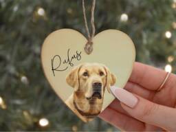 Personalised Labrador Wooden Heart Bauble, Any Colour Chocolate Golden Lab Rustic Neutral Wood Digital Name Dog Pet Gift Ideas Lover Owner - thumbnail 1