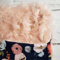 Personalized Navy Floral & Pink Faux Fur Blanket - thumbnail 4