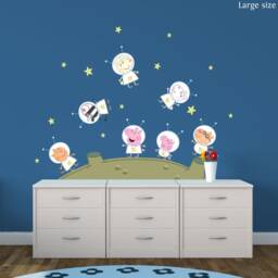 Peppa Pig & Friends On The Moon Wall Sticker, Decal - thumbnail 3
