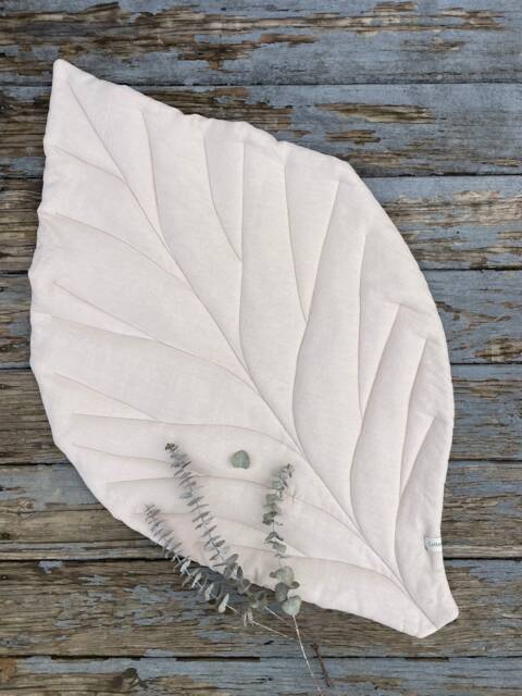 Sand Leaf Play Mat, Jungle Nursery Decoration, Linen Carpet, Kids Play Rug, Baby Shower Gift, Sandy Bedside Activity Mat - image 1