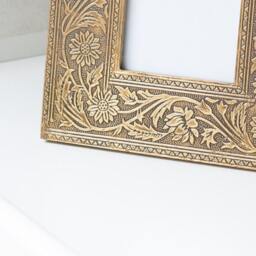Ornamental Brass Photo Frame 4x6/Luxury With Antique Gold Colour Finish Wedding Gift Fathers Day Gift - thumbnail 4