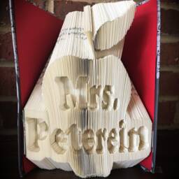 Custom Teacher Name in Apple Book Folding - thumbnail 2