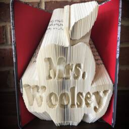 Custom Teacher Name in Apple Book Folding - thumbnail 3
