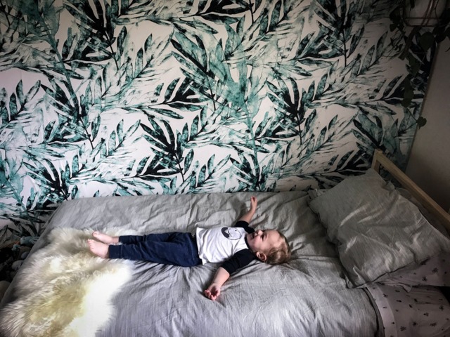 Watercolor Palm Leaves Removable Wallpaper, Rreusable Wall Mural, Palm Leaf Art, Tropical Floral Decal #33 - image 1