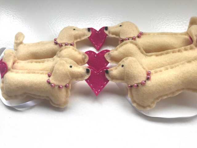 Dachshund Garland Blonde Cream Decor Weenie Dog Gift For Sausage Lover I Love Dachshunds Felt Doxie - image 1