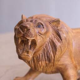 Wooden Lion Sculpture, Hand Carved Statue, Wood Carving, African Animal Figurine, Safari, Home Decor, Bookshelf Appreciated Gift - thumbnail 4