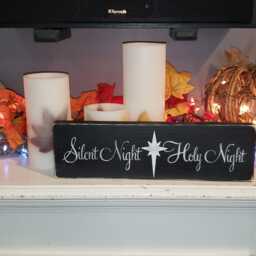 Silent Night Holy Wood Sign Distressed Wall Hanging Reclaimed Pallet Rustic Decor Repurposed Religious Holiday - thumbnail 2
