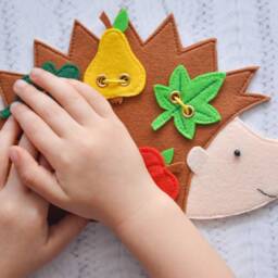 Felt Hedgehog Lacing Toy Montessori Educational Sensory Toy - thumbnail 4