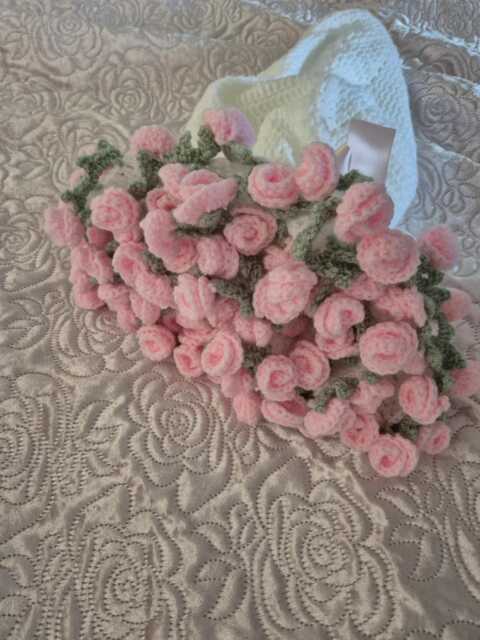 Beautiful Bouquet Blanket Ideal For Them Special Occasions & Gifts - image 1