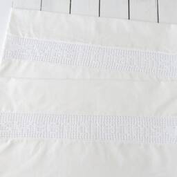 Cushion Cover White Shabby With Crochet Lace Sweet Dreams Handmade 60x60 Cushion Pure Cotton Hotel Closure - thumbnail 2